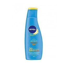 Intense sun lotion SPF 20...